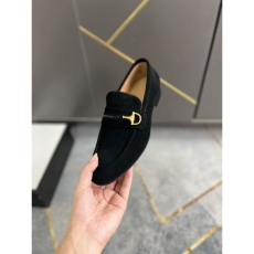 Gucci Leather Shoes